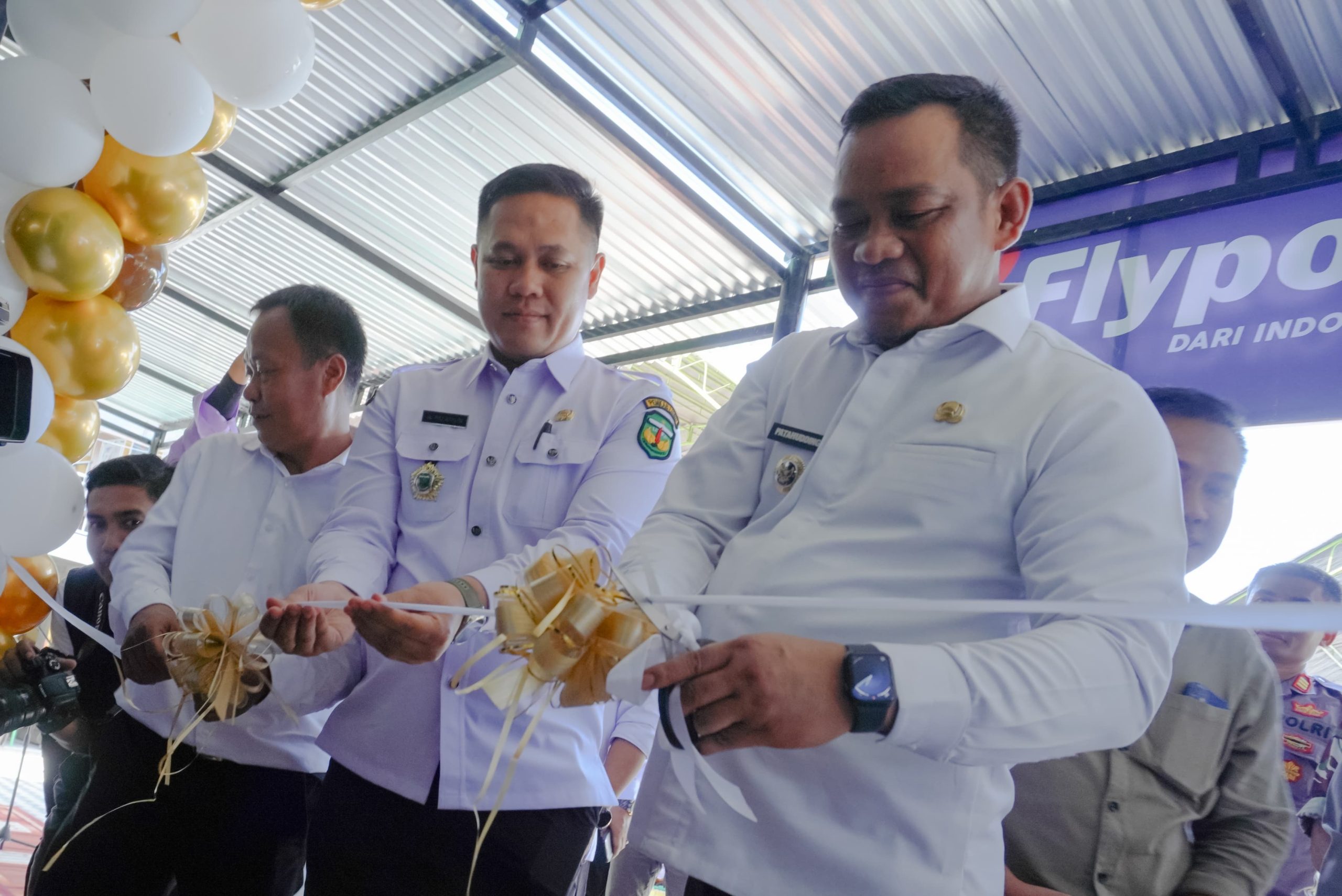 871070ac-1b20-47ff-a24e-46d4255eb51b